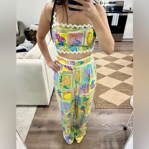 Vestique High-Waisted Pants & Wavy Trim